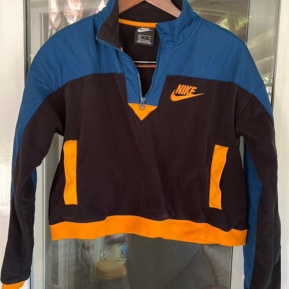 Nike Color block Cropped Sweatshirt